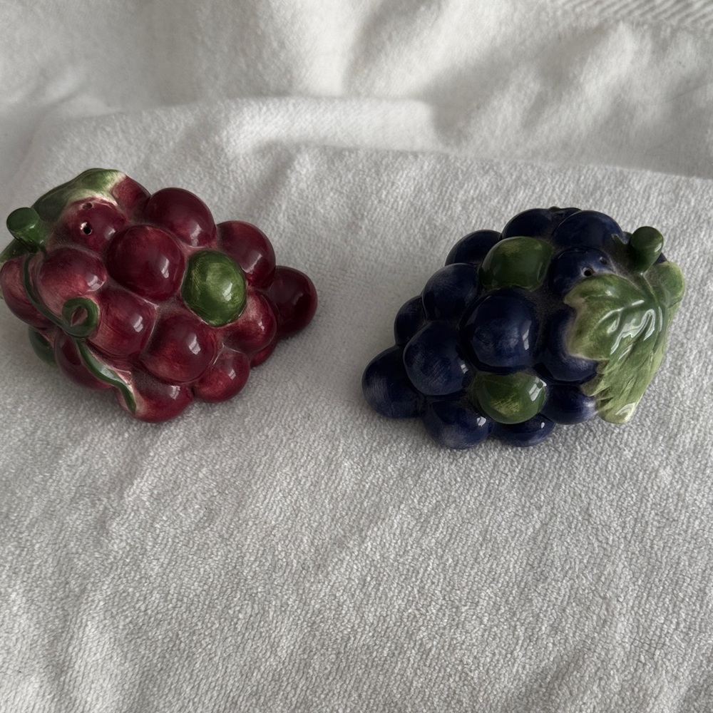 Grape Shaped Ceramic Salt and Pepper Shakers